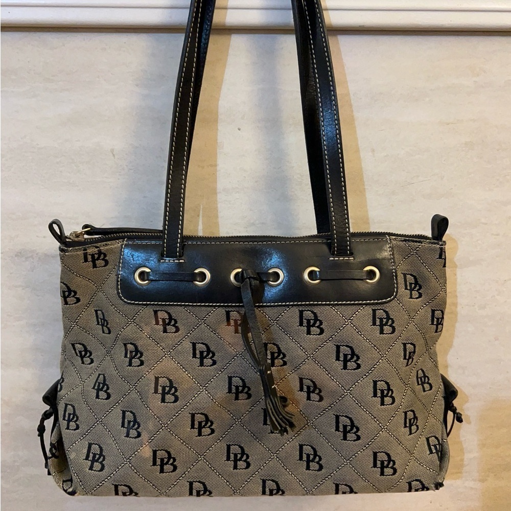 Vintage Dooney & Bourke Black Signature Collection